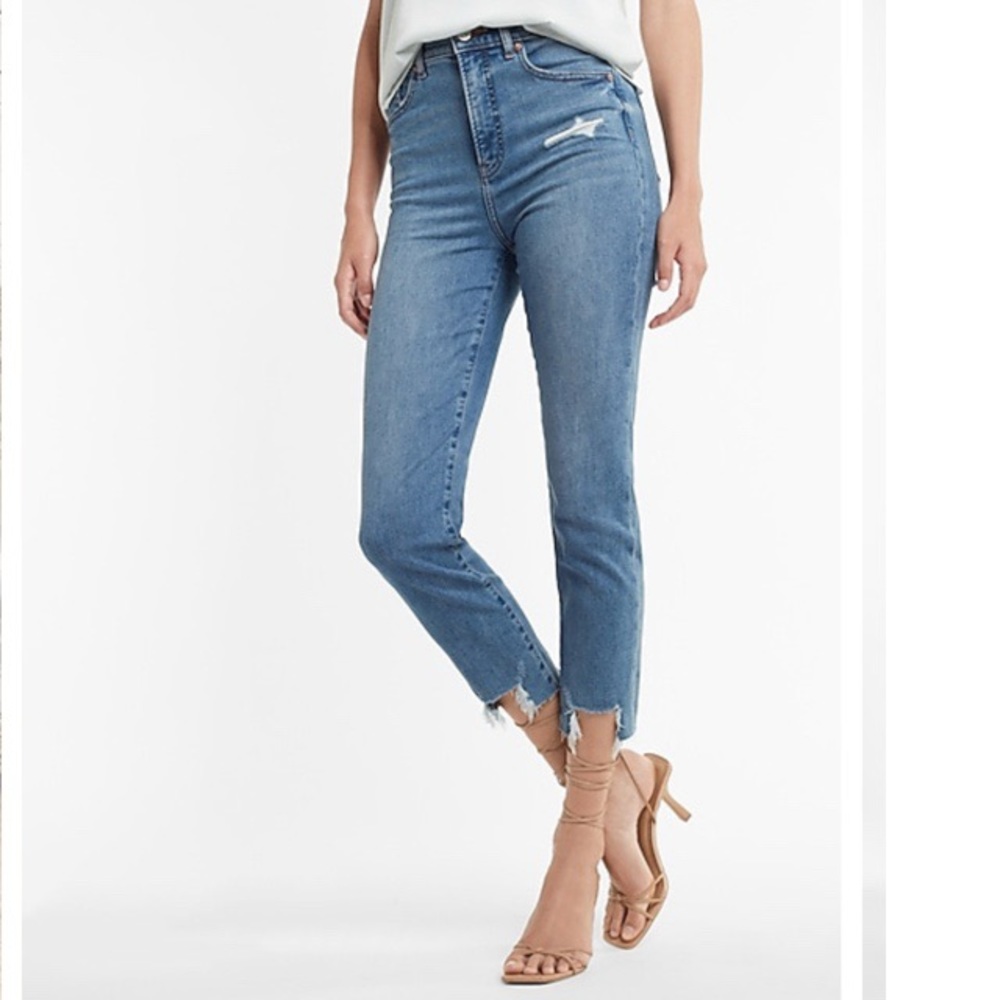 NWT Express Supersoft Super High Rise Mom Jeans Size 00